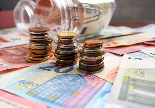 中国外交部:希望美国尊重世贸组织的裁决